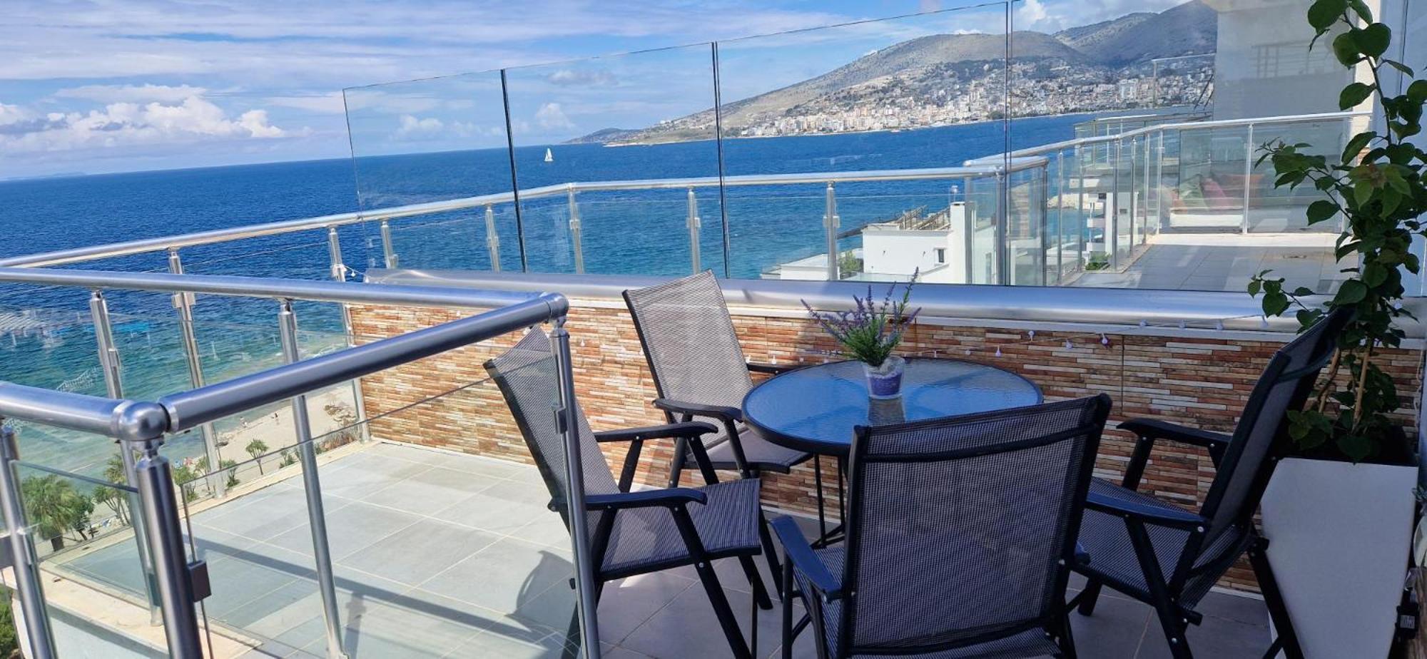 Sadet'S Penthouse Saranda Lägenhet Exteriör bild