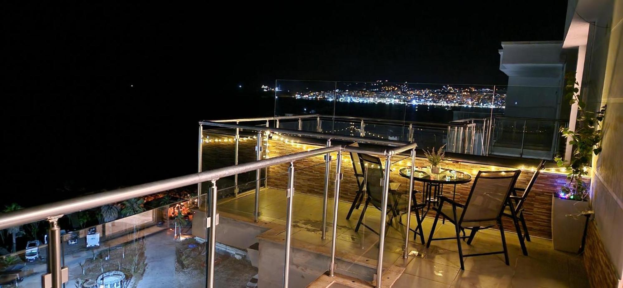 Sadet'S Penthouse Saranda Lägenhet Exteriör bild