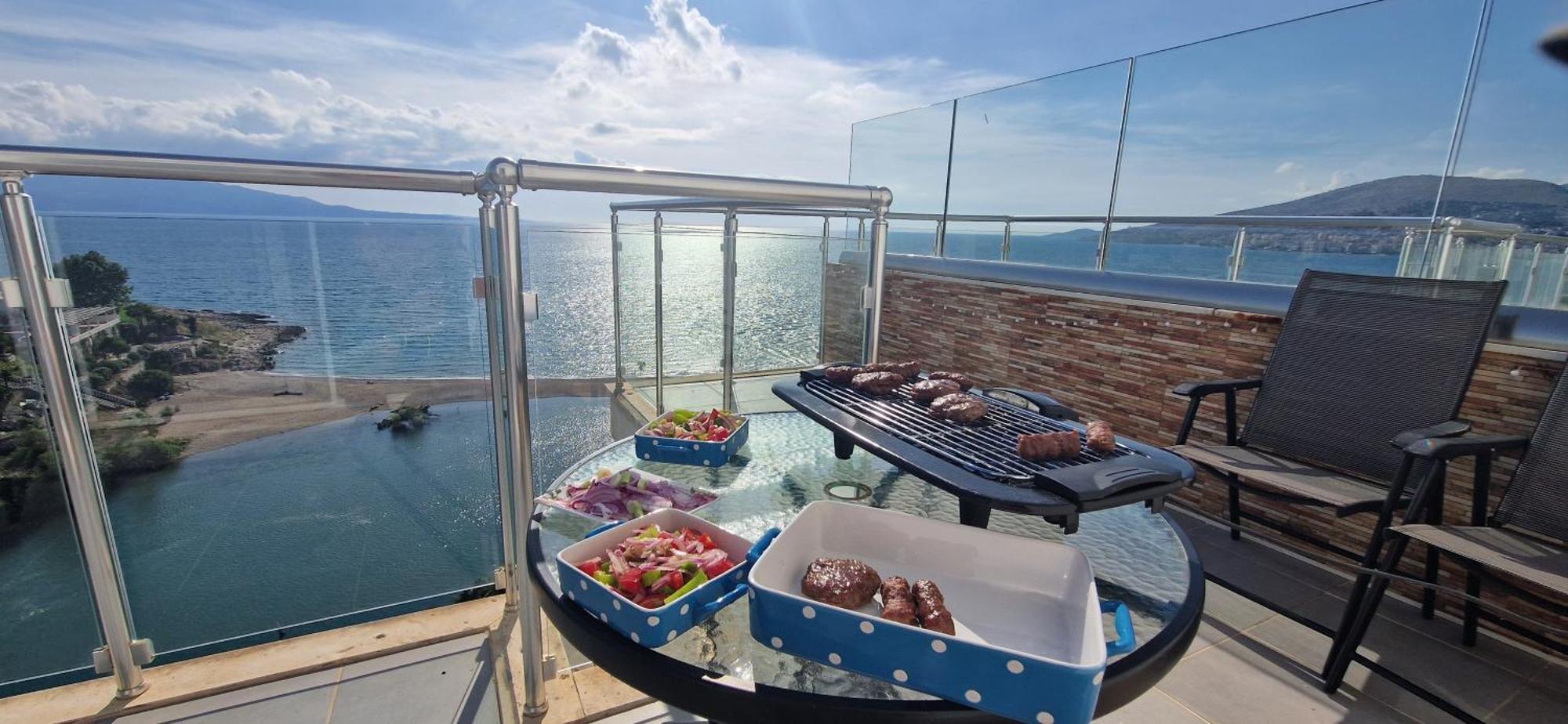 Sadet'S Penthouse Saranda Lägenhet Exteriör bild
